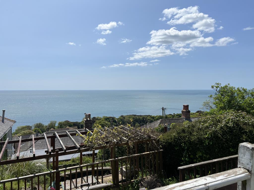 Lot: 41 - HOUSE WITH STUNNING SEA VIEWS IDEAL FOR OCCUPATION OR HOLIDAY USE - Ocean View From Rear Garden of Three Bedroom House for Sale by Auction in Ventnor